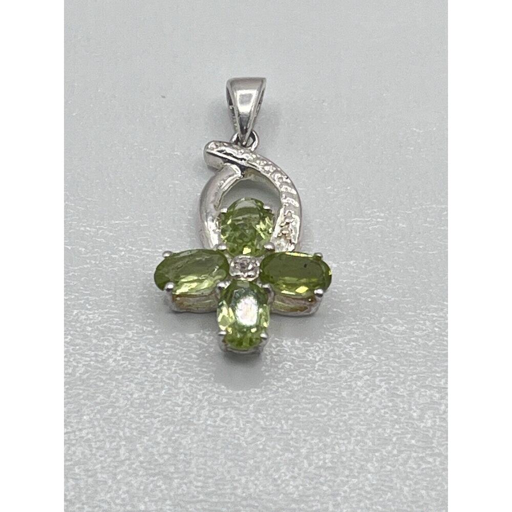 Sterling Silver 925 Four Petals Flower Pendant No Necklace Apple Green Accent